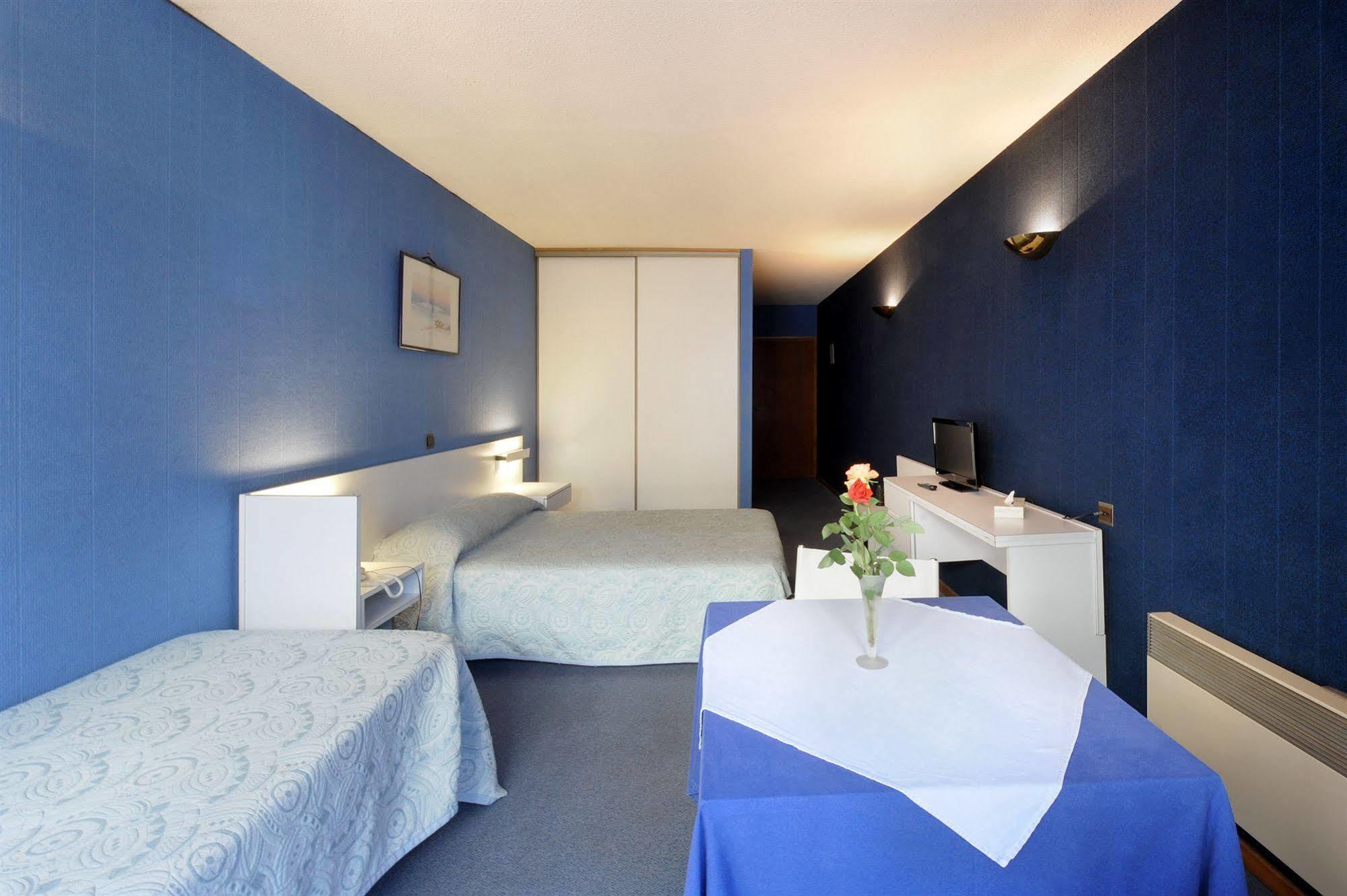Hotel Le Bourgogne إفيان ليه با المظهر الخارجي الصورة